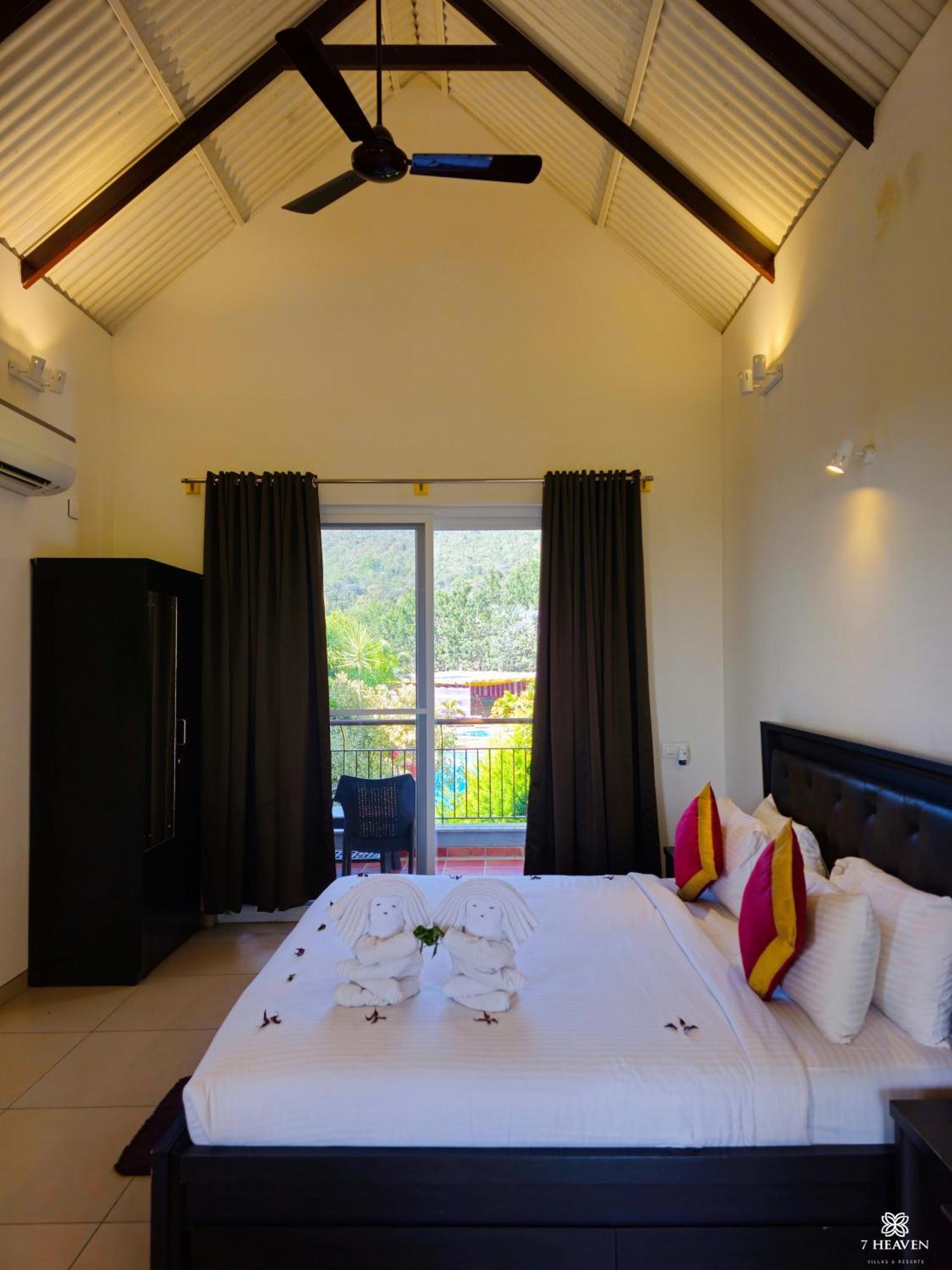 7 Heaven Villas & Resorts Chikmagalūr Exterior foto